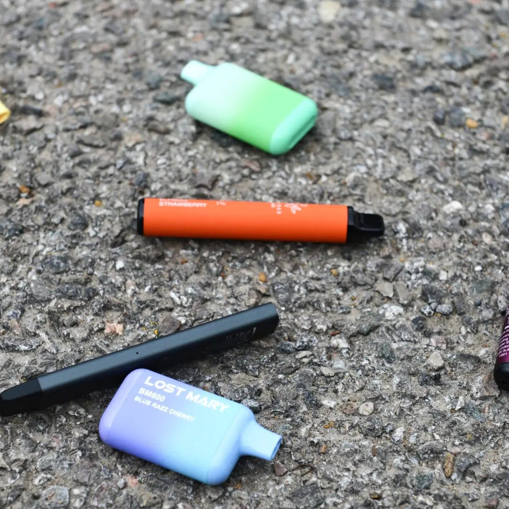 What's the Difference Between Vapes and Disposable?